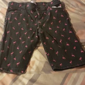 Bermuda shorts with flamingos